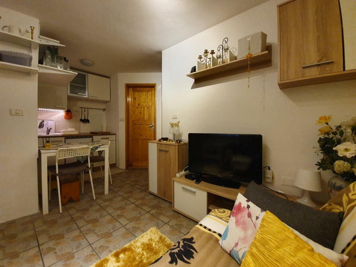 North To South Apartments イゾラ エクステリア 写真